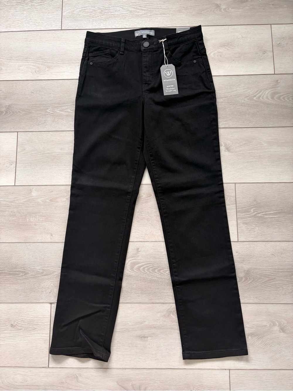 Wit & Wisdom Straight Leg Jeans in Black